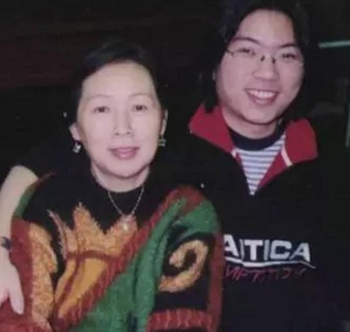梁思成“忽悠”她去學(xué)建筑，都說她是奇女子，沒想到搞笑能力不輸兒子高曉松